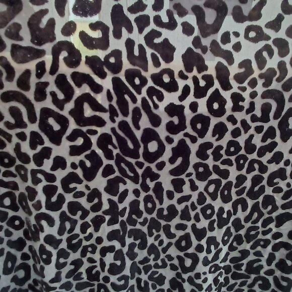 Sheer Love & Legend cheetah print black long-sleeved top - Picture 3 of 5